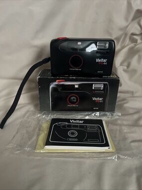 Vivitar PS44 Black Point-and-Shoot Camera, Focus Free DX